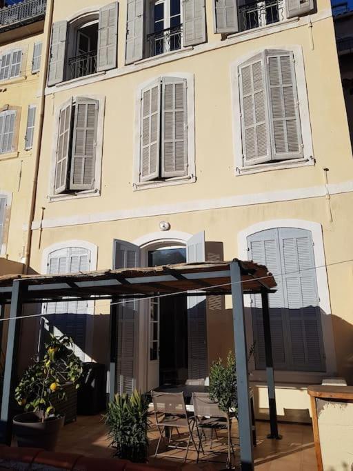 Superbe 2 Pieces Avec Grande Terrasse, Classe *** Marsilya Dış mekan fotoğraf